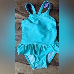 Cat & Jack girls swimsuit